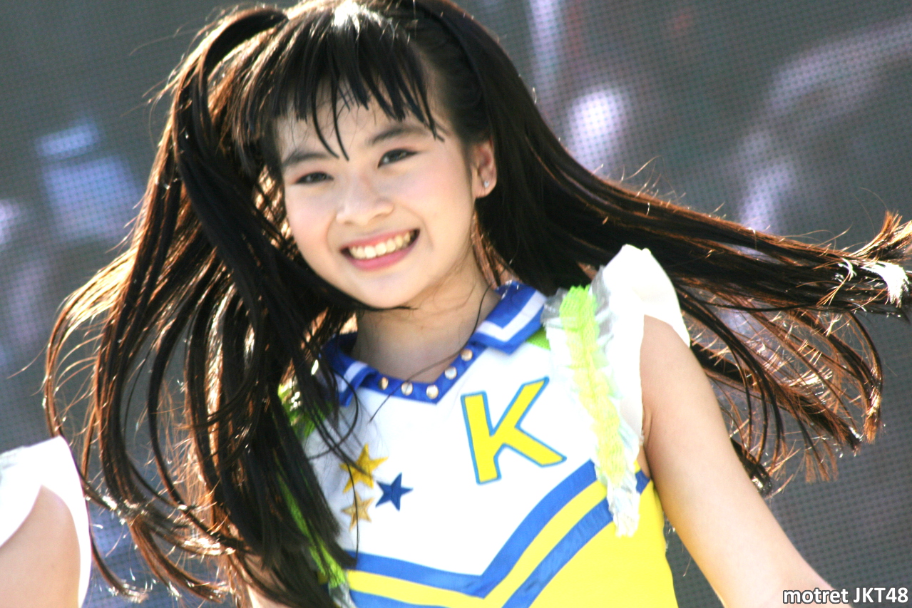 Cindy Yuvia -Cindvia Yupi- JKT48 Mandiri Karnaval Nusantara Jakarta 04-05-2014