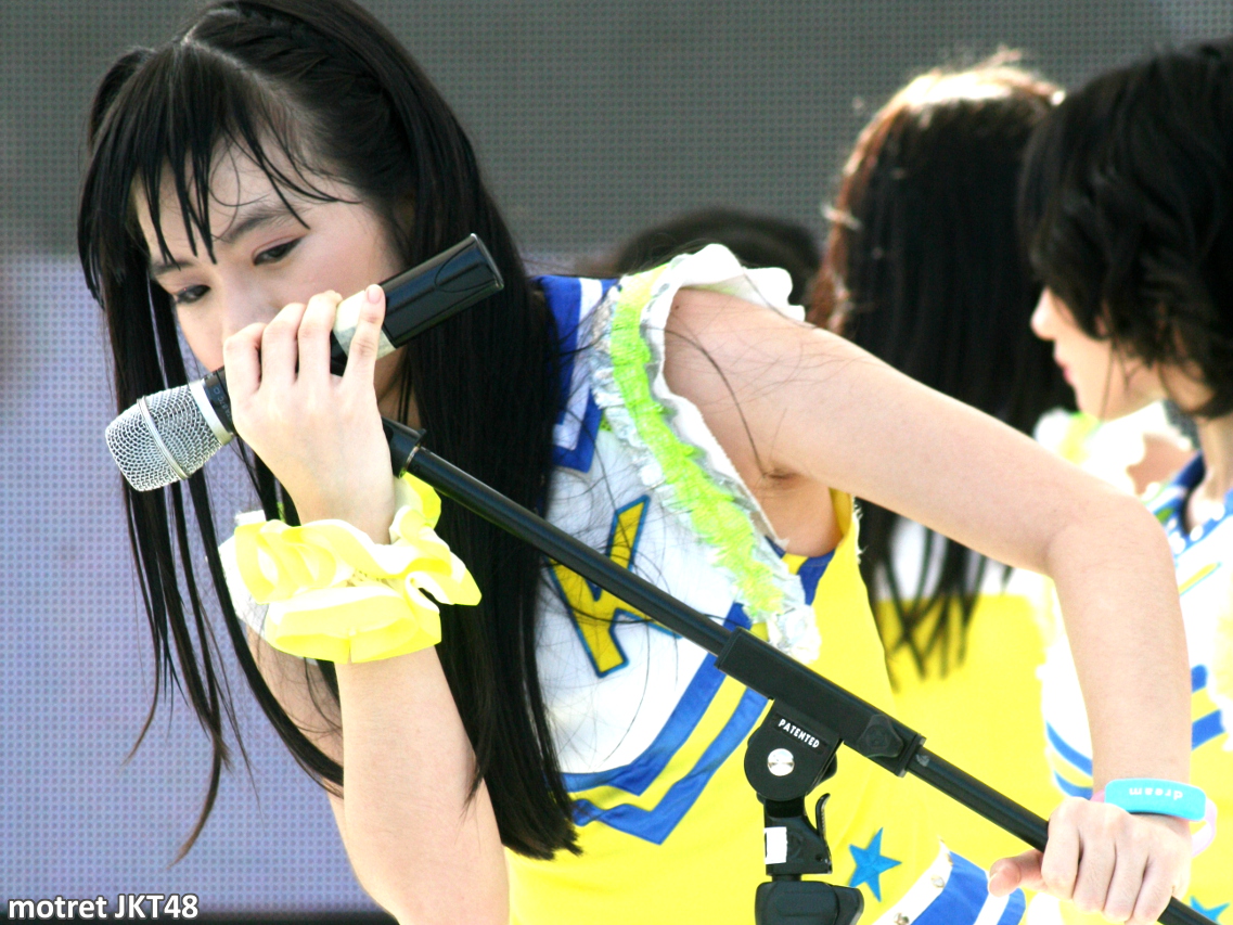 Cindy Yuvia -Cindvia Yupi- JKT48 Mandiri Karnaval Nusantara Jakarta 04-05-2014
