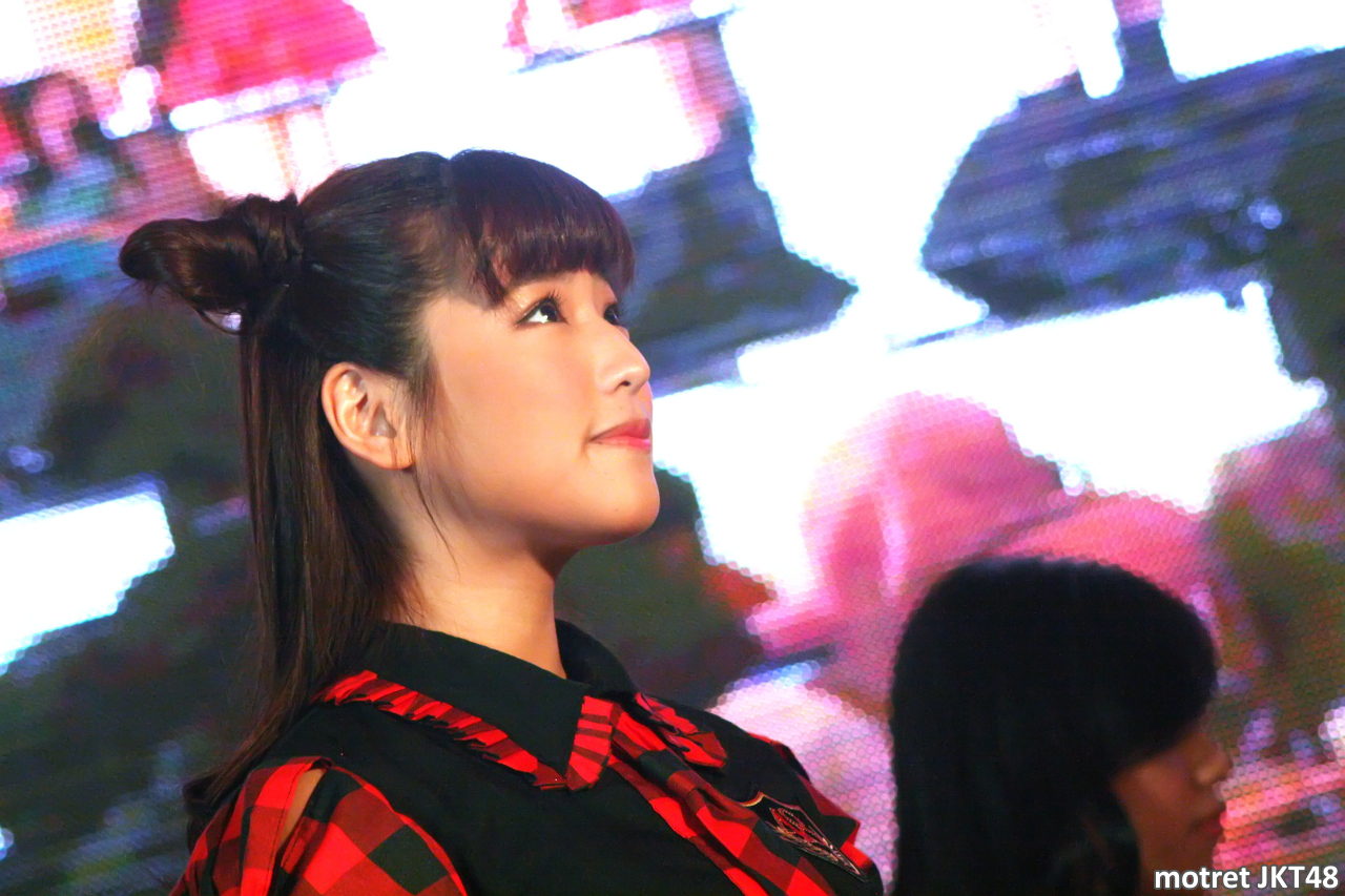 Haruka Nakagawa -Harugon- JKT48 di Jakarta Marketing Week 13-05-2014