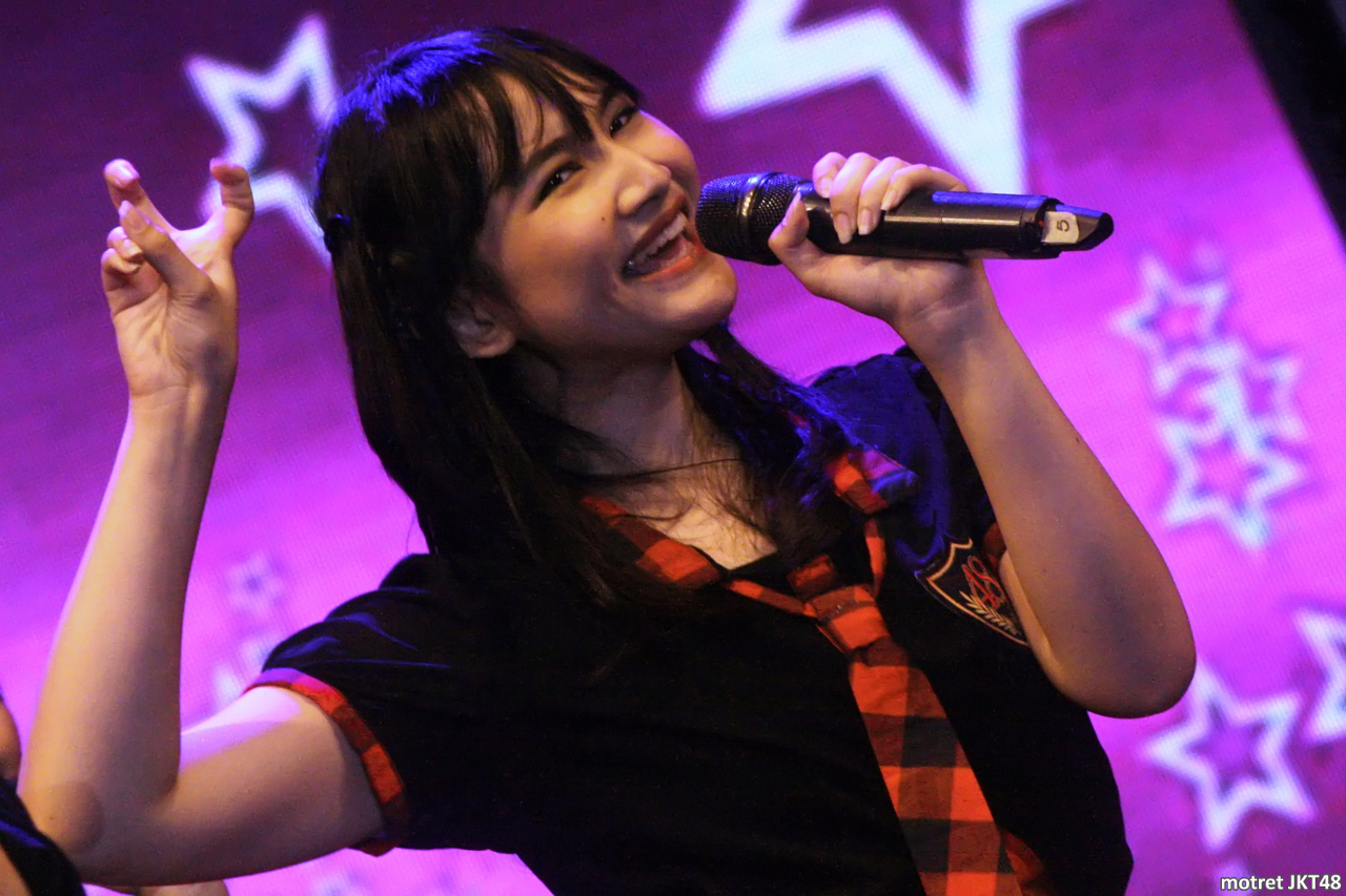 Frieska Anastasia Laksani JKT48 Jakarta Music Festival 30-11-2014
