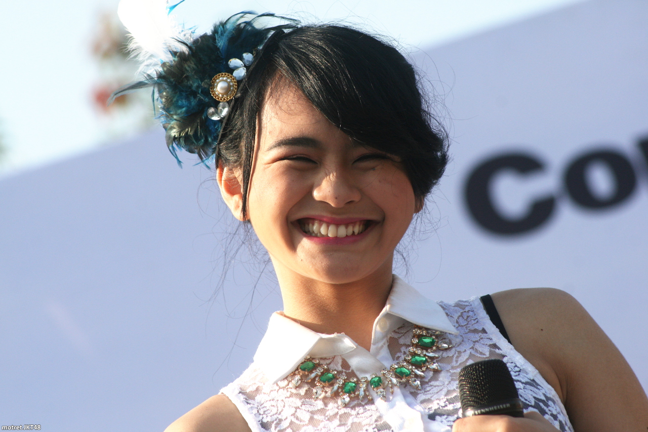 Riskha Fairunissa -Ikha- JKT48 Funwalk Commonwealth Bank Serpong 17-08-2014