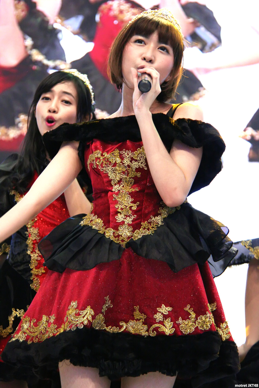 Ghaida Farisya JKT48 Honda Booth GIIAS BSD City 22-08-2015