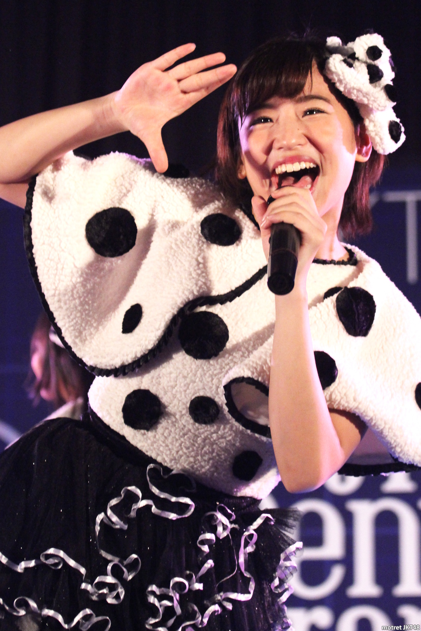Haruka Nakagawa -Harugon- JKT48 Refrain Penuh Harapan Handshake Festival Jakarta 17-08-2015