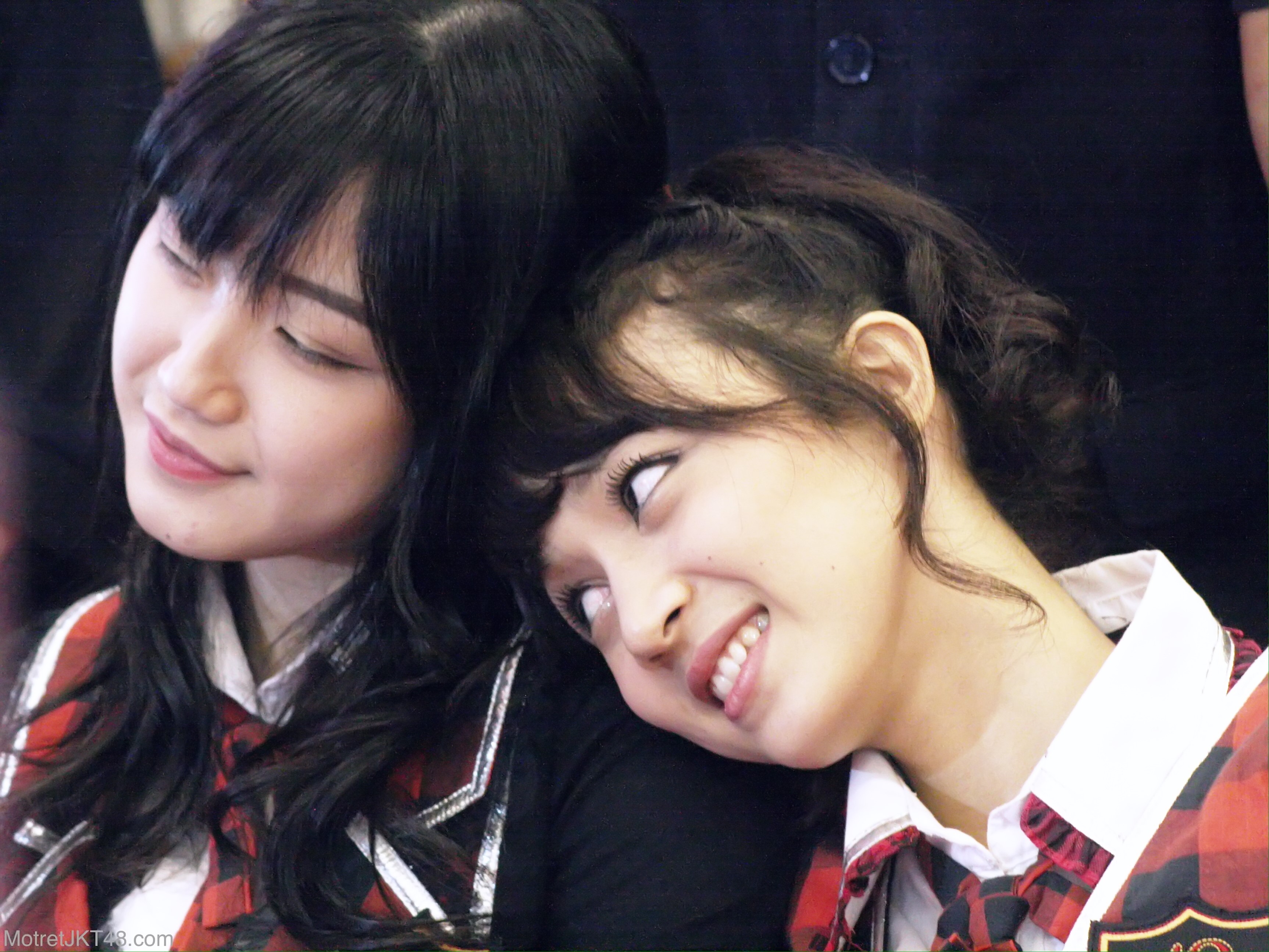Sinka Juliani & Ayana Shahab (Achan) JKT48 Pocky Day Mal Taman Anggrek Jakarta 19-11-2016